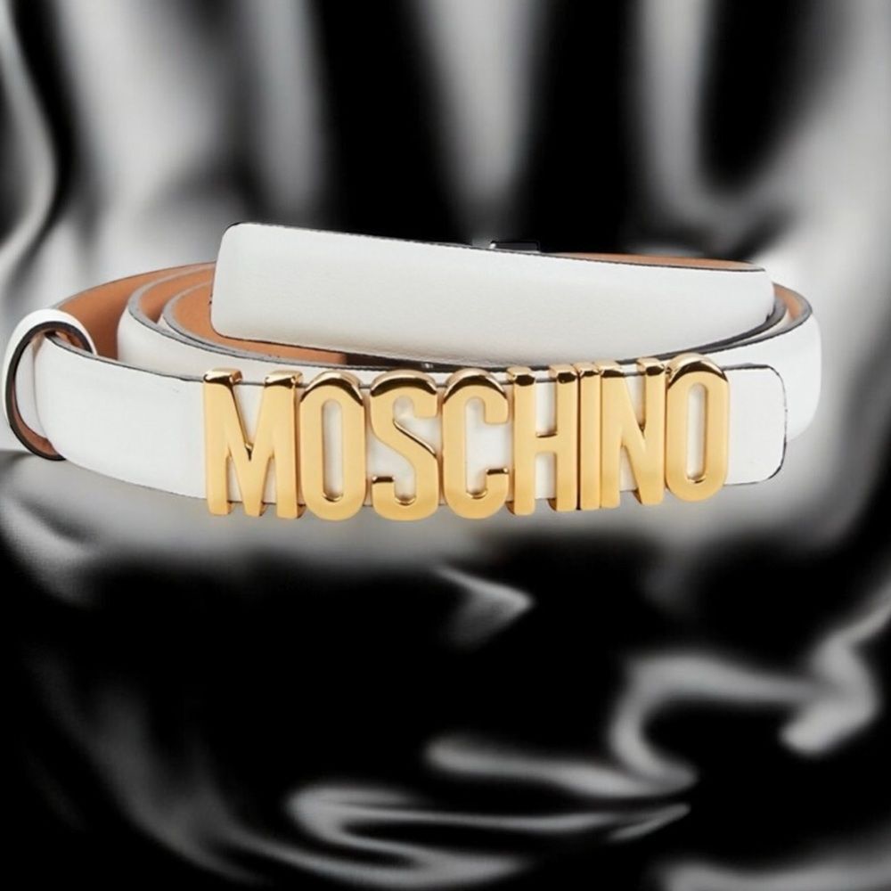 New Authentic Moschino Couture Belt Woman White Size 42 Model 7 A8006 1” Width